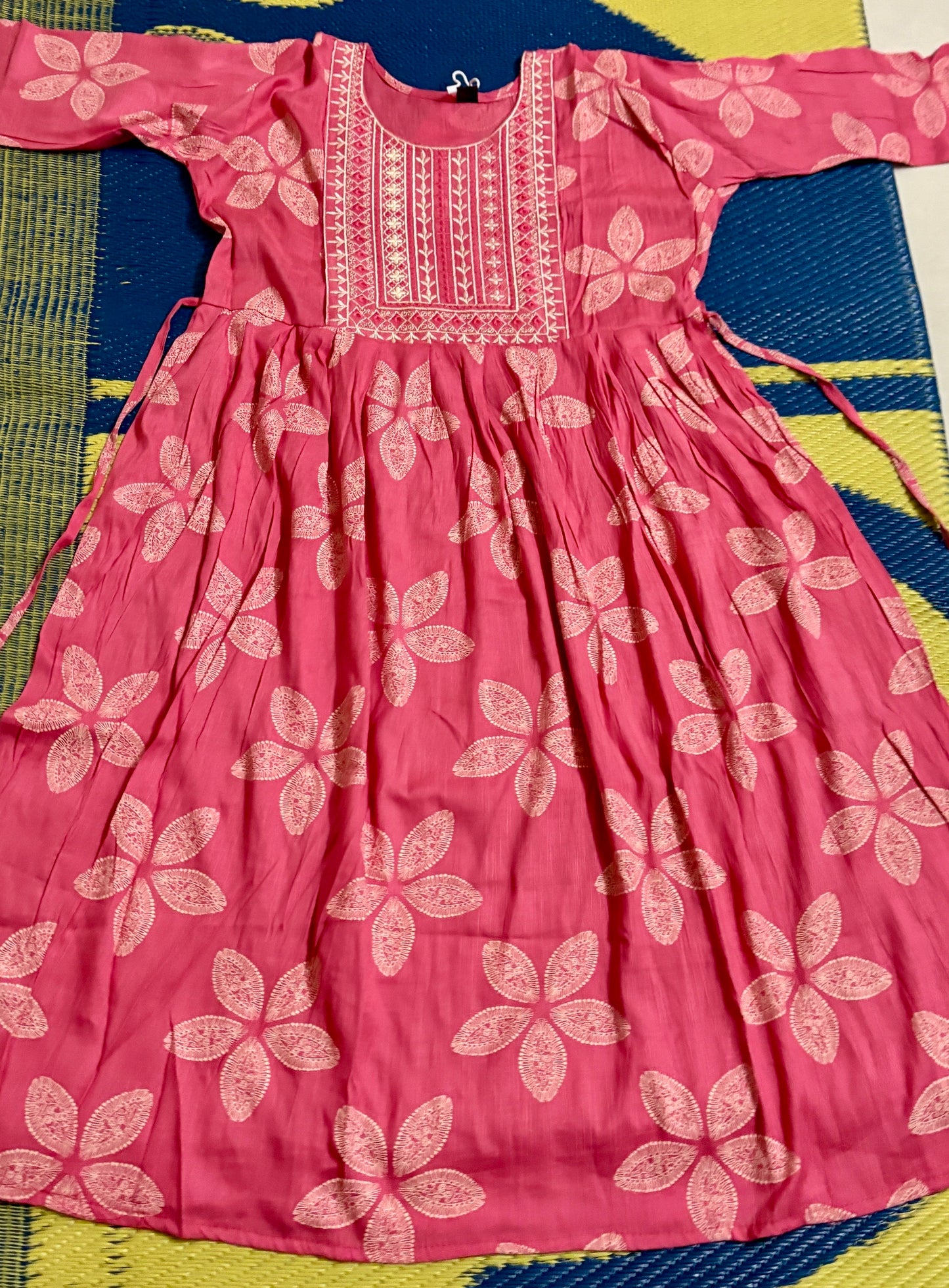 Blush Bloom Kurthi with Embroidered Yoke & Floral Motifs