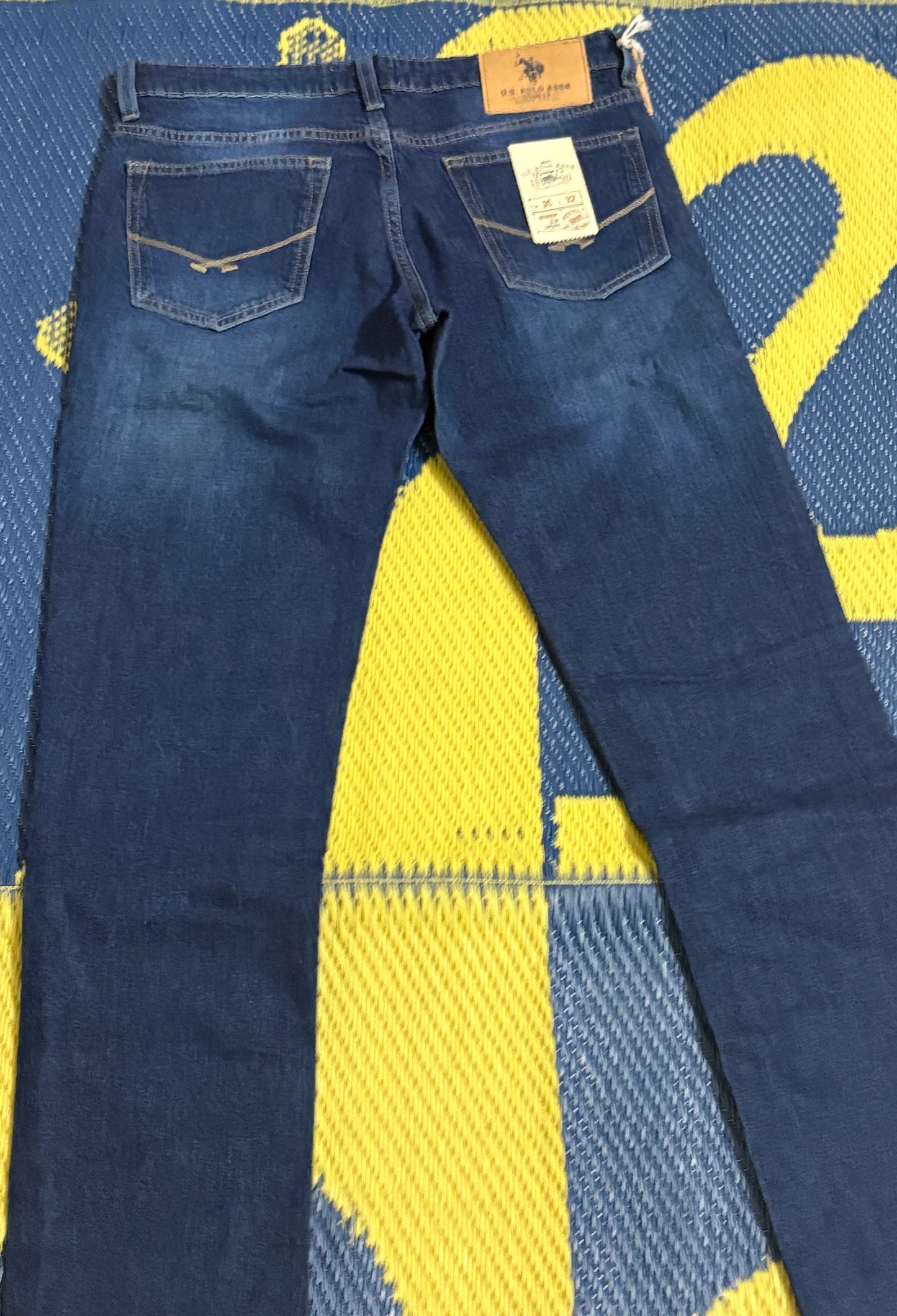 Classic Blue Denim Jeans of Sizes 30, 32 & 34