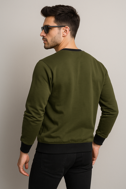 Green Sweatshirt with Black Trim – “Unlimited Adventure” Print