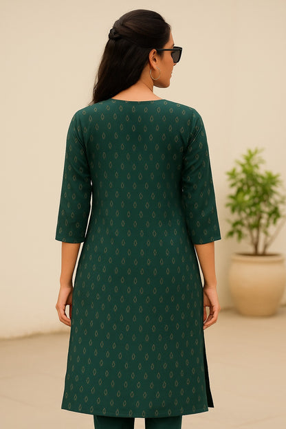 Regal Green Kurta with Golden Motifs – Festive Edition