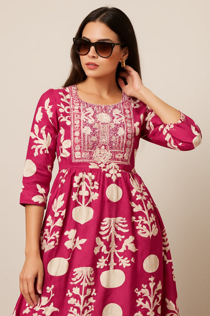 Magenta Grace Kurthi – Embroidered Elegance with Floral Charm