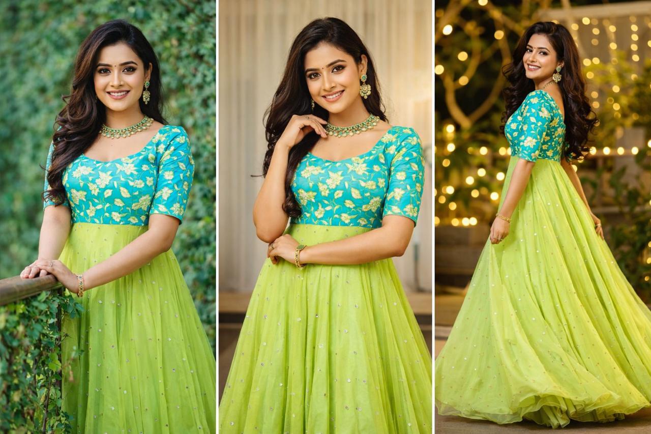 Mehfil Bloom Lehenga Set – Turquoise & Lime RadianceMehfil Bloom Lehenga Set – M , L, Xl & XXL Sizes Available